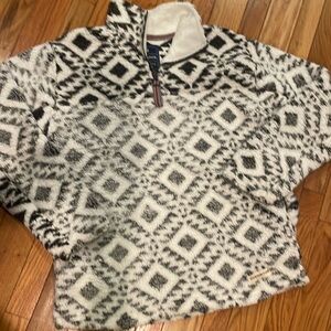 Turnrows quality clothing for farmers fleece quarter zip pullover size M